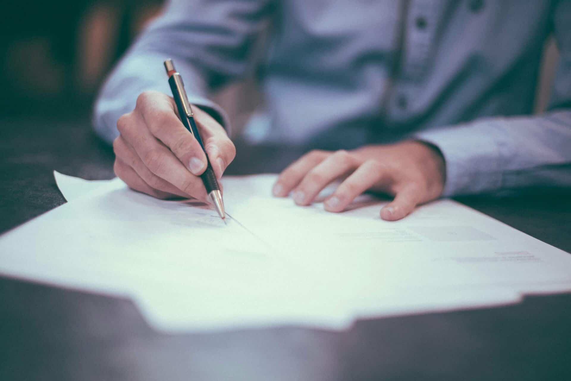 tenant signing lease